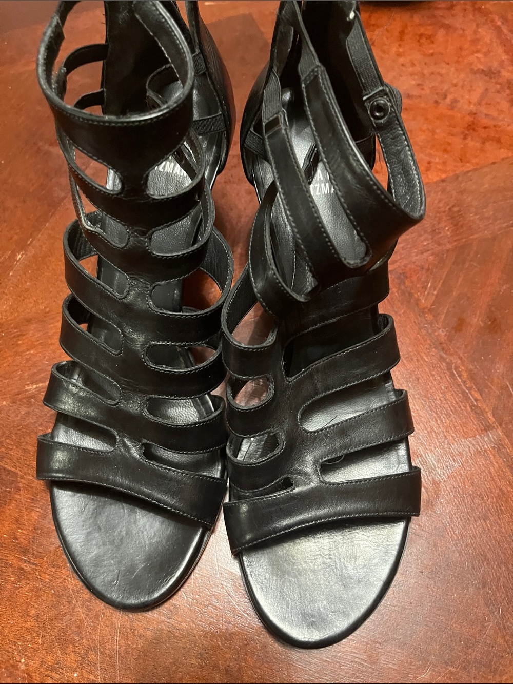 Shoe